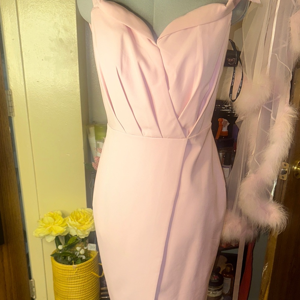 Elegant Pink Sleeveless Dress with bows - Picture 3 of 10